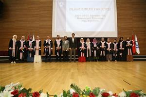 İslami İlimler Fakültesi 2022 Mezuniyet Töreni