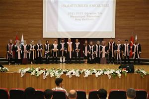 İslami İlimler Fakültesi 2022 Mezuniyet Töreni
