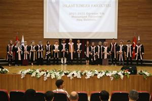 İslami İlimler Fakültesi 2022 Mezuniyet Töreni
